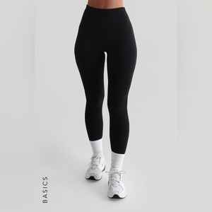 Myoutfitonline pro-technical leggings black